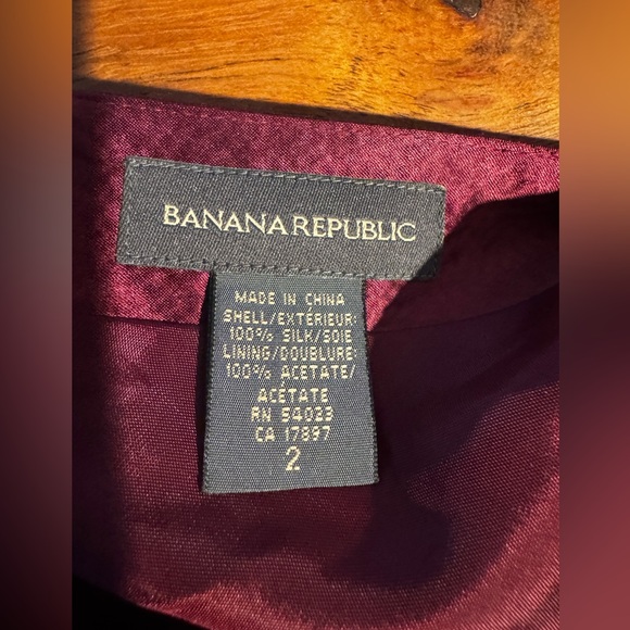 Banana republic silk skirt - Picture 4 of 4